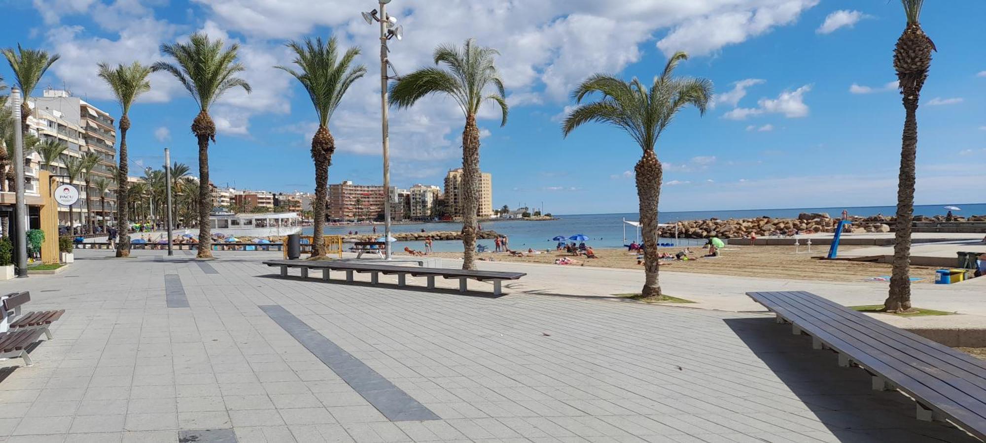Apartment Los Locos Beach With Balcony And Wi-Fi Torrevieja Exteriér fotografie